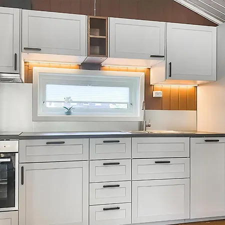 Дом отдыха 2 Bedroom Gorgeous In *